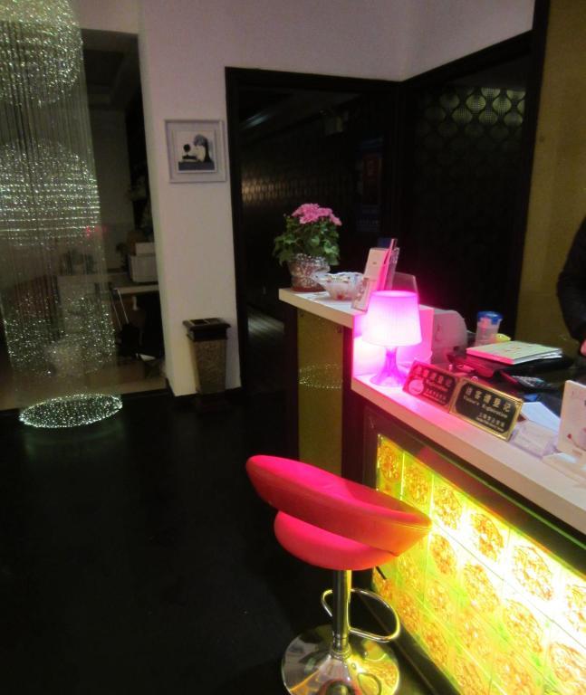 Jiujiu Holiday Hotel Shanghai Extérieur photo