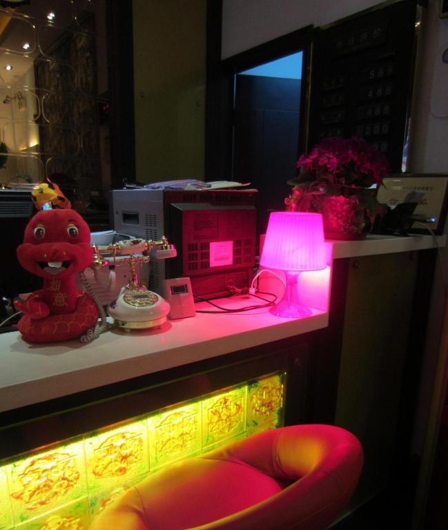Jiujiu Holiday Hotel Shanghai Extérieur photo