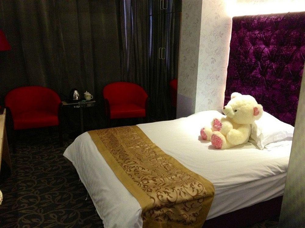 Jiujiu Holiday Hotel Shanghai Extérieur photo